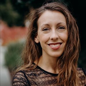 Meet your Posher, Steph